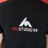 wyHaftowani-haft-komputerowy-MDStudio-89-logo-marki-znakowanie-logiem-firmy-Oswiecim-01