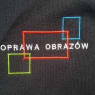 wyHaftowani-haft-komputerowy-logo-firmy-Oprawa-Obrazow-Bierun-szklarz-wzor-realizacja-projekt-Oswiecim-04